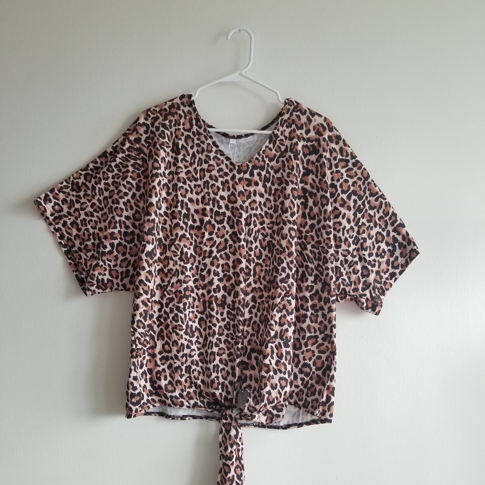 Leopard top
